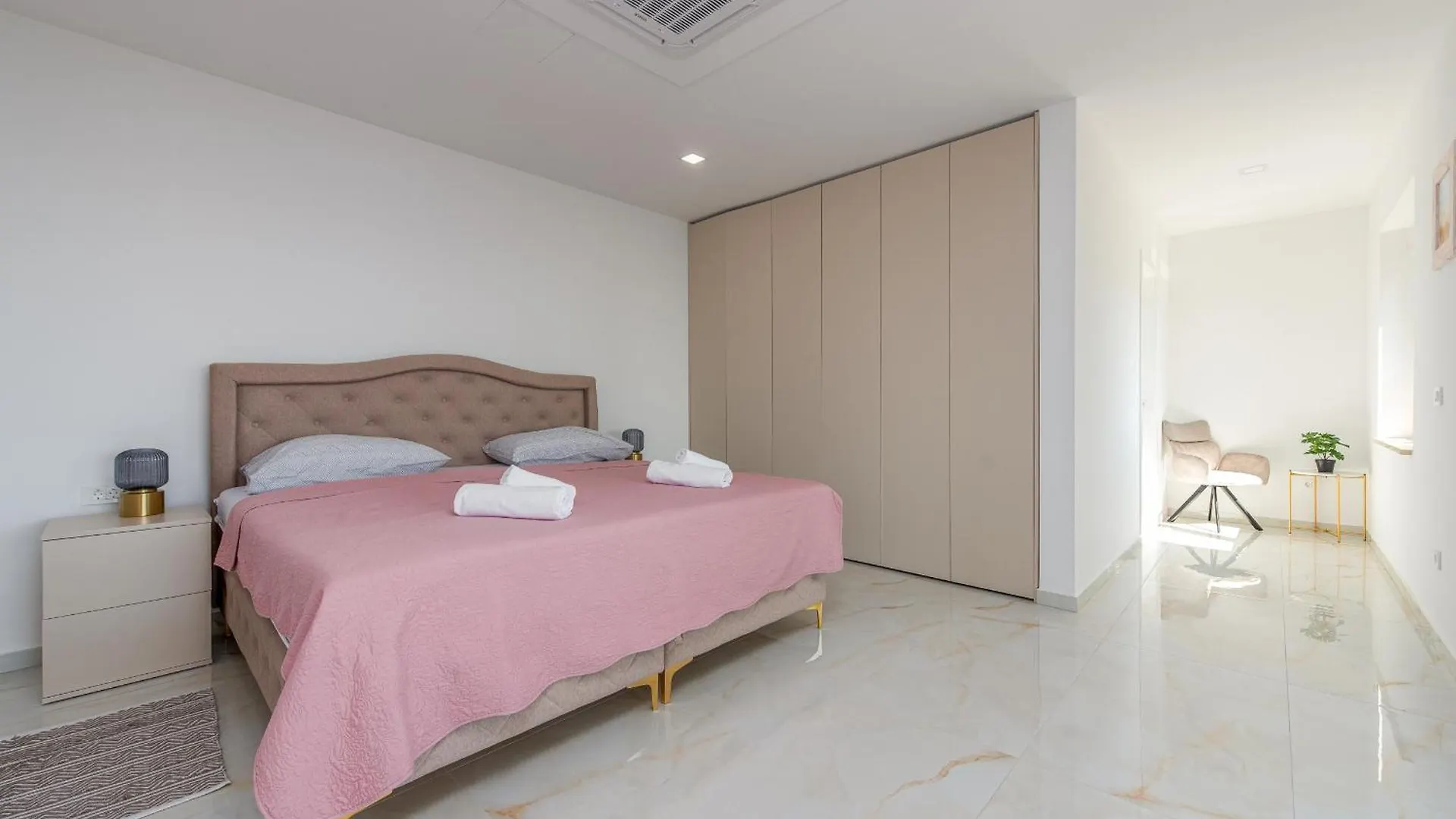 Seaview Villa A'More With Heated Pool Maslenica
