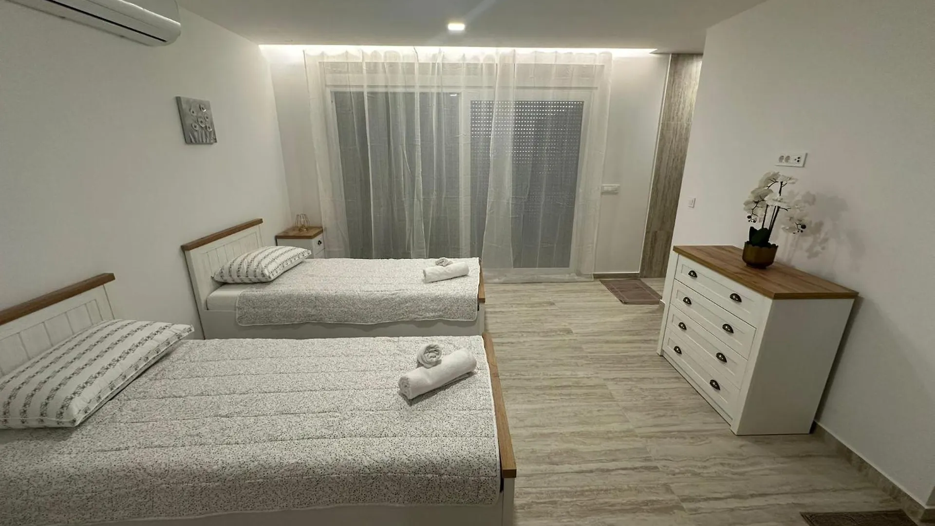 Seaview Villa A'More With Heated Pool Maslenica